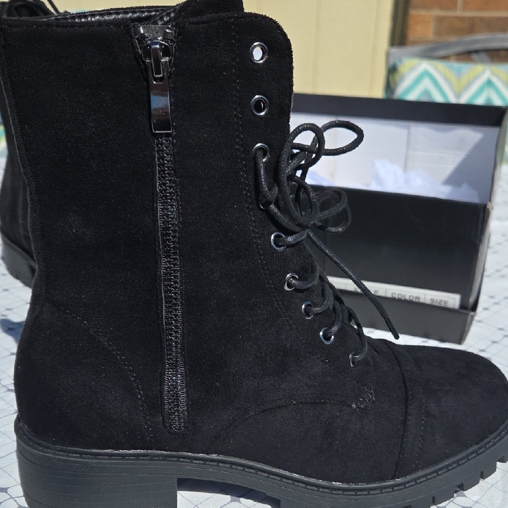 Modern Rebel Black Lace Up Boots - Picture 4 of 9